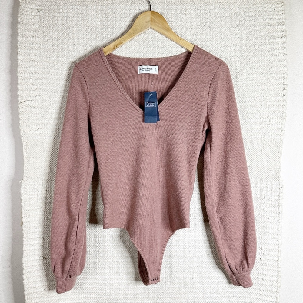 ABERCROMBIE tan Soft A&F Cozy long sleeve thong bodysuit S NEW